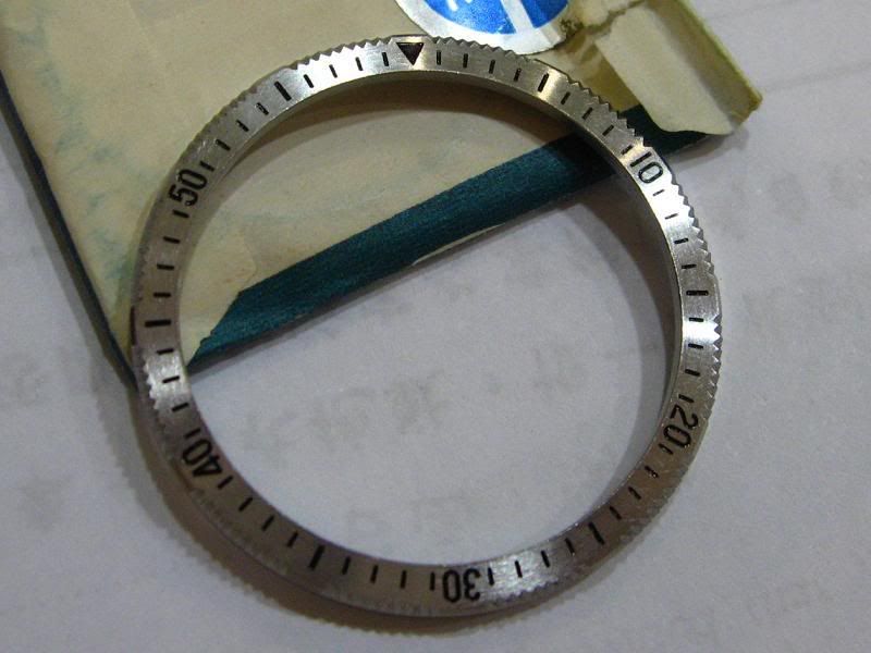 http://i50.photobucket.com/albums/f301/u_dumum/5719bezel.jpg