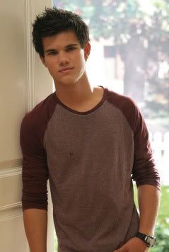 taylor lautner Pictures, Images and Photos