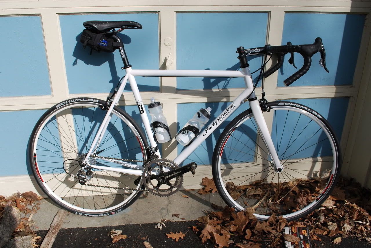 painting carbon fork