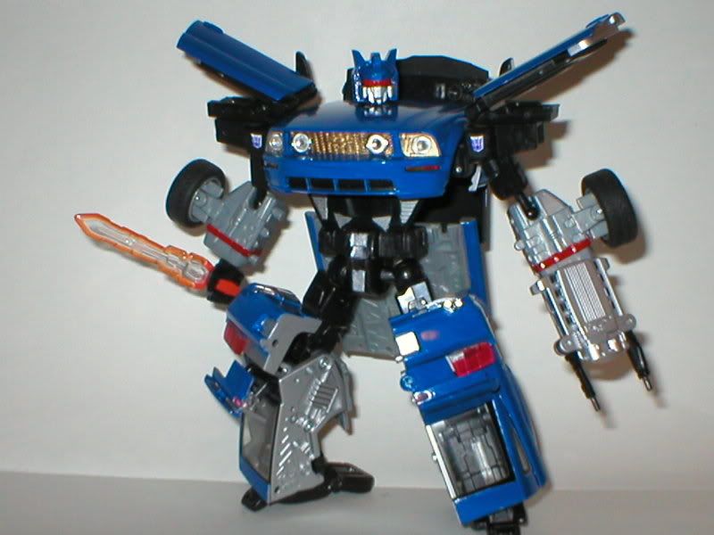 [CUSTOM] [Alternator Soundwave + Laserbeak] TFARCHIVE