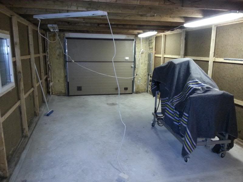 http://i50.photobucket.com/albums/f305/Quinnan/Projekt%20Garage/2013-12-25202648_zpsecb1fdfc.jpg