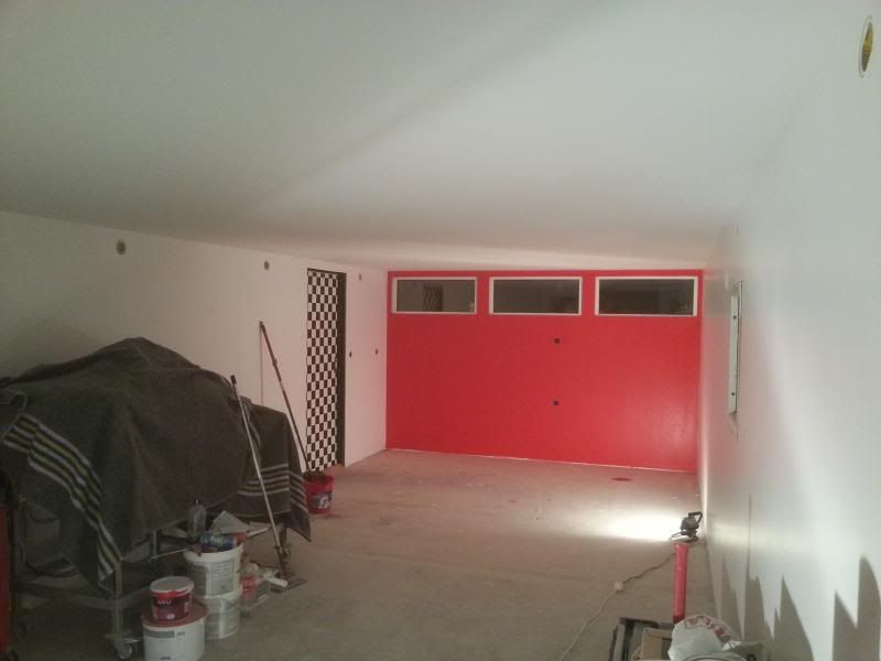 http://i50.photobucket.com/albums/f305/Quinnan/Projekt%20Garage/2014-01-21_212016_zps2361e470.jpg