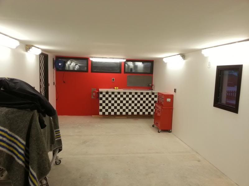 http://i50.photobucket.com/albums/f305/Quinnan/Projekt%20Garage/2014-02-01154942_zps3b6dcd35.jpg
