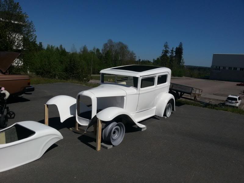 http://i50.photobucket.com/albums/f305/Quinnan/Projekt%20Hot%20Rod/2014-05-17132304_zps9f6dfdb0.jpg