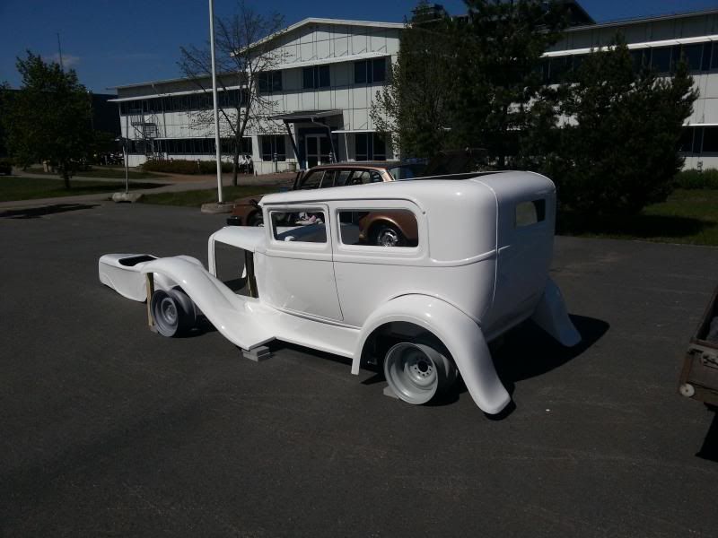http://i50.photobucket.com/albums/f305/Quinnan/Projekt%20Hot%20Rod/2014-05-17132325_zps8d3fe404.jpg