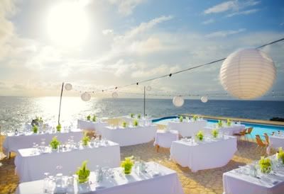 Outdoor Weddings  Receptions on Planning And Events  The  Modern  Bride  Planning A Beach Wedding