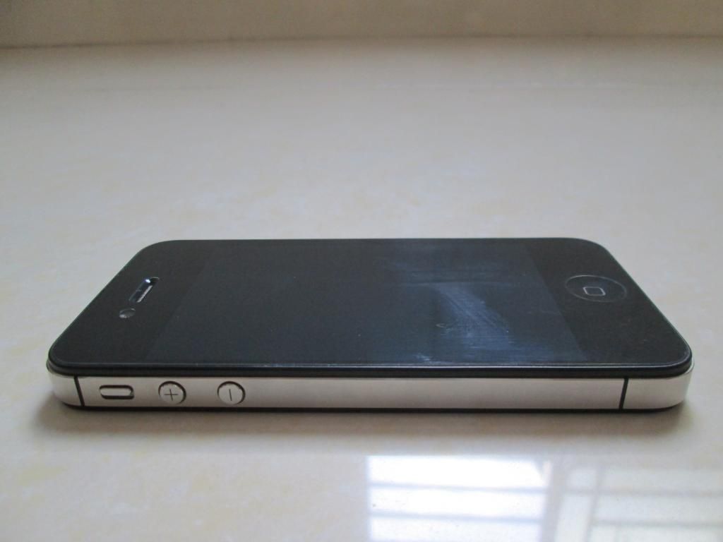 Bán iPhone 4S quốc tế - màu đen - 16GB - trùng 3 IMEI - Full box - HÌNH THẬT - 1