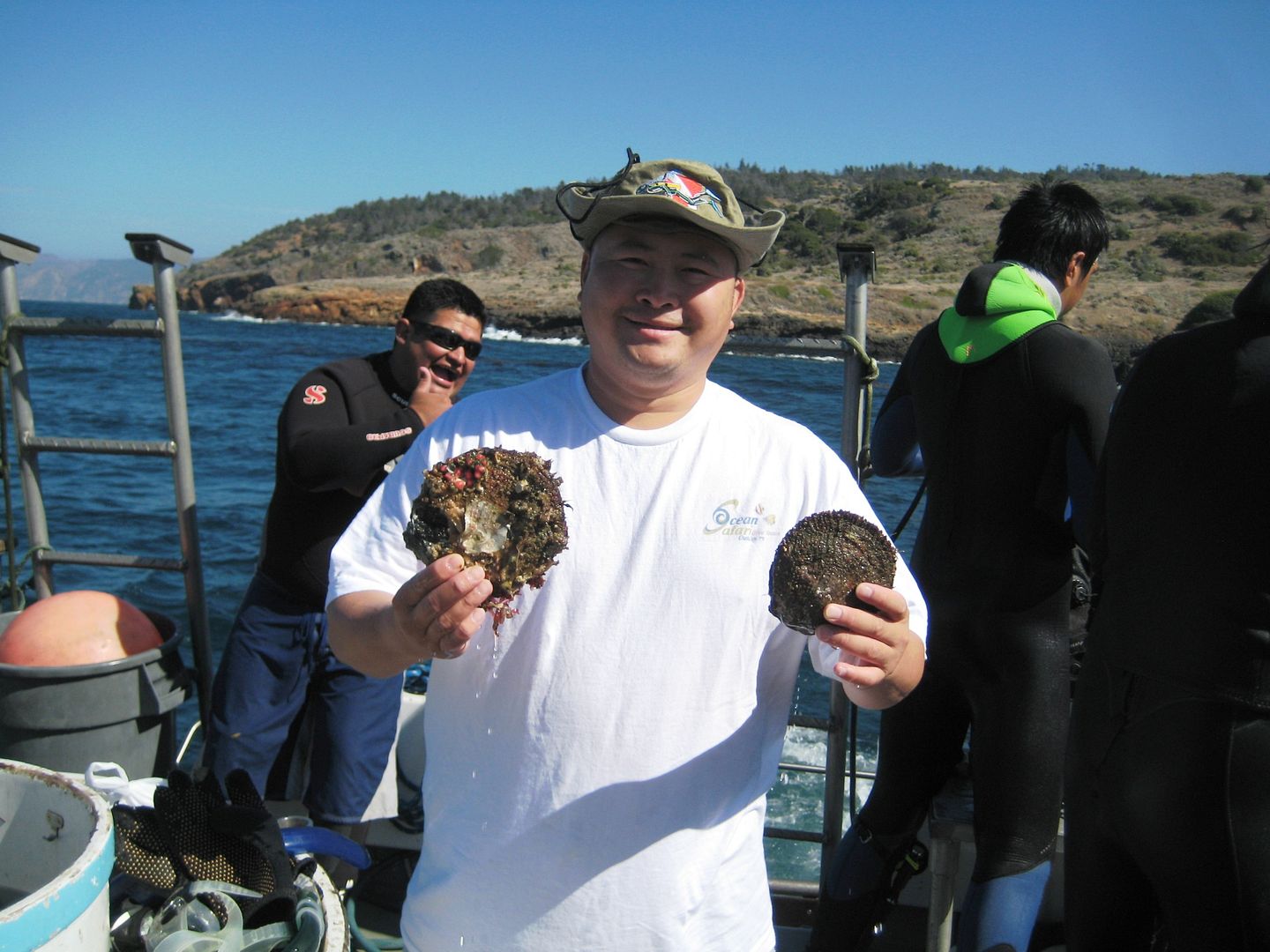 200thDiveSantaCruzIsland032.jpg