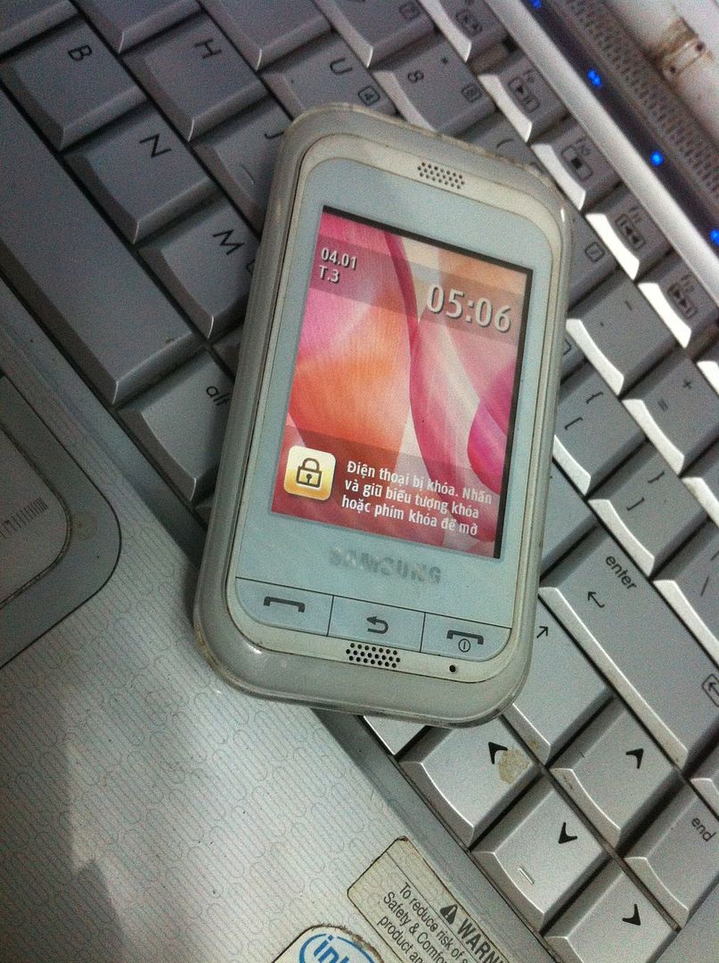 Sony J108i Cenda nhà mạng và E71 có quà tặng hấp dẫn - 6