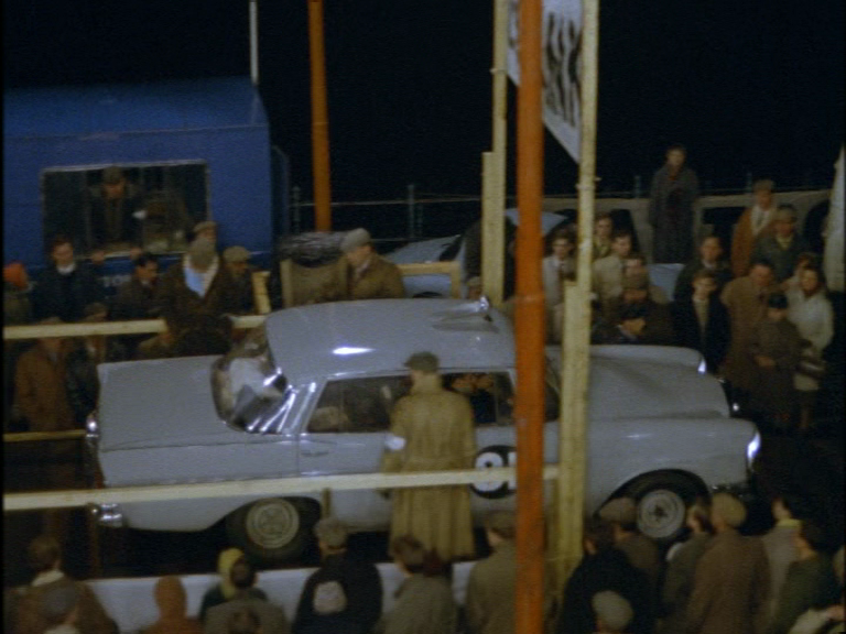 vlcsnap-2013-06-10-21h06m45s3_zpse810124