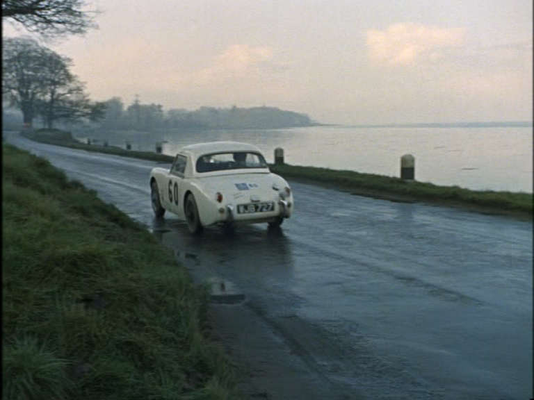 vlcsnap-2013-06-10-21h17m41s229_zpsde28a