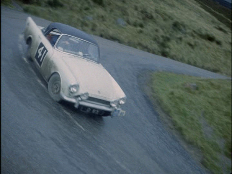 vlcsnap-2013-06-10-21h21m15s70_zpsbfcced