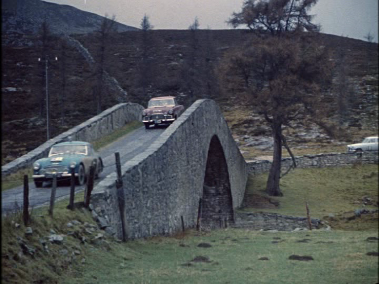 vlcsnap-2013-06-10-21h22m23s237_zpse5b45