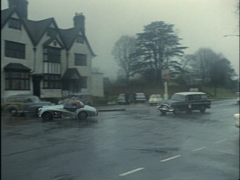 vlcsnap-2013-06-10-21h25m57s66_zps535d3a