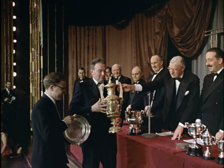 vlcsnap-2013-06-10-21h30m34s243_zps2c393