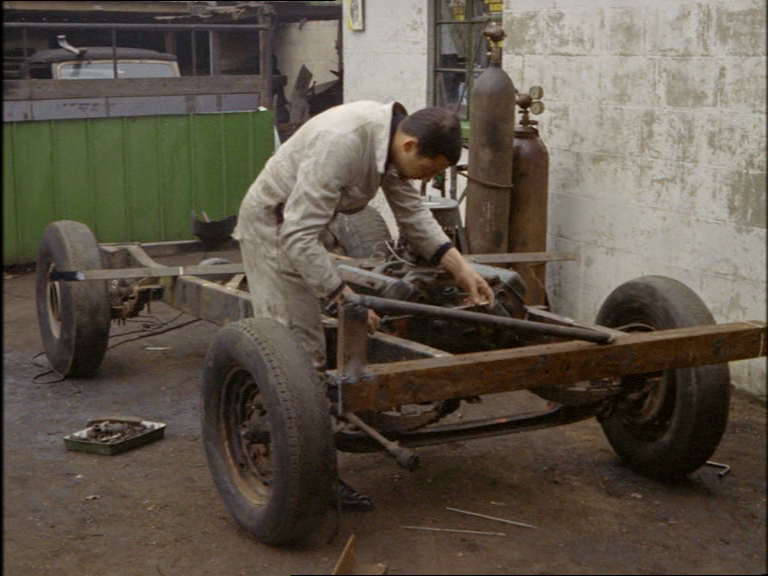 vlcsnap-2013-06-23-19h08m22s193_zps98176