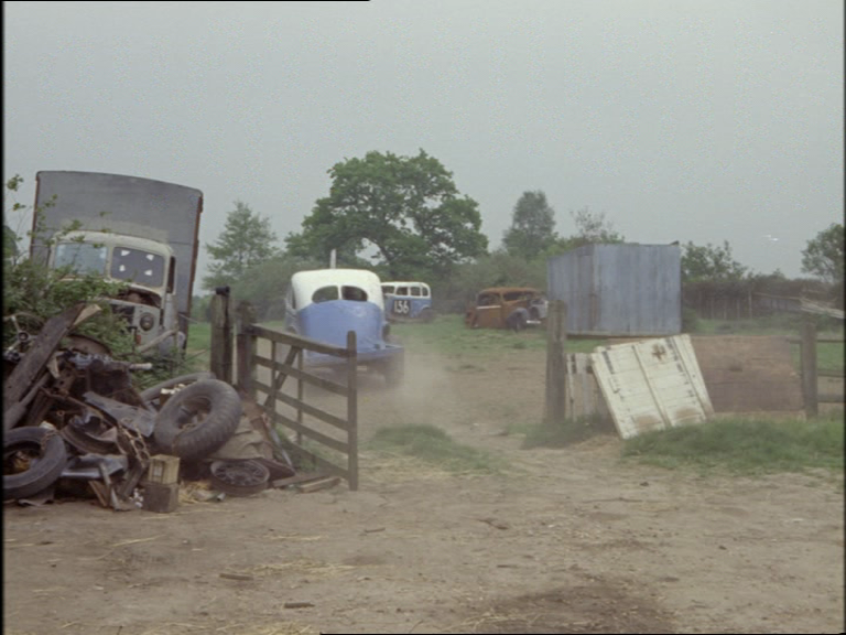 vlcsnap-2013-06-23-19h11m05s15_zpscf4403