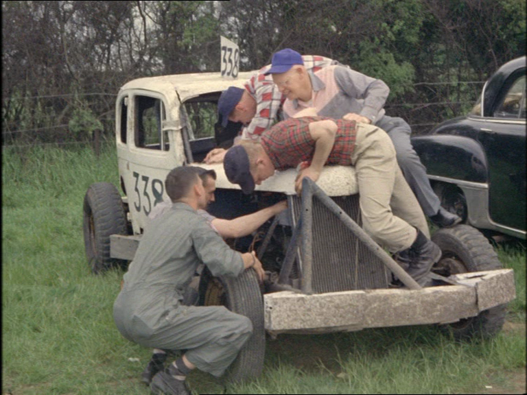 vlcsnap-2013-06-23-19h16m08s9_zps7e3fb4e