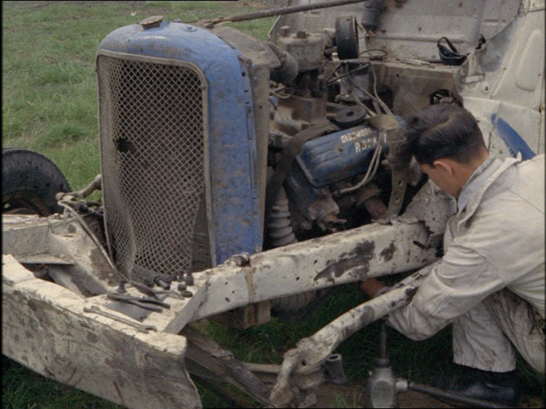 vlcsnap-2013-06-23-19h16m20s129_zps85d51