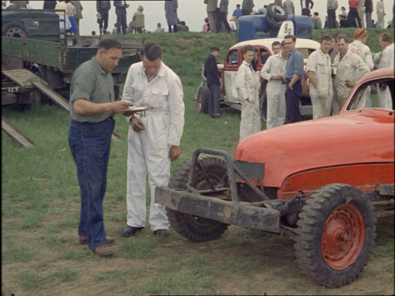 vlcsnap-2013-06-23-19h18m21s52_zps3d34fb