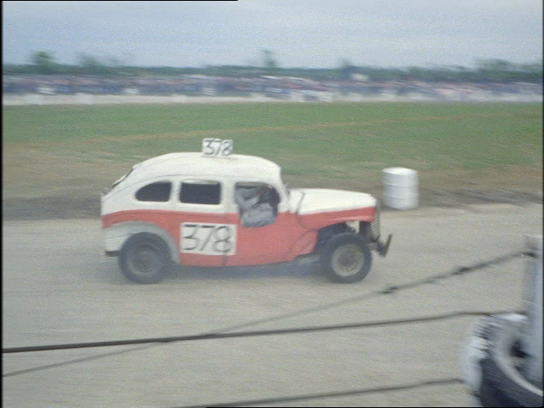 vlcsnap-2013-06-23-19h26m28s63_zps5037f0