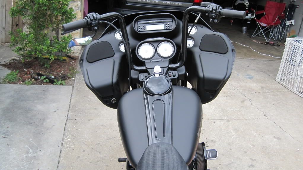 Who has the best handle bars Road Glide