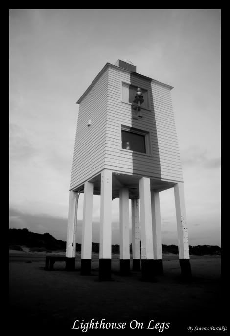 IMAGE: http://i50.photobucket.com/albums/f321/Stav13/Lighthouseonlegs.jpg