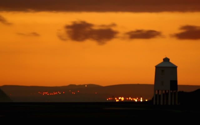 IMAGE: http://i50.photobucket.com/albums/f321/Stav13/four.jpg