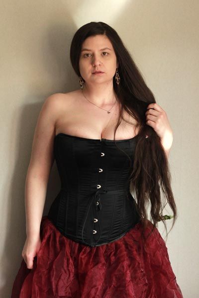 Maya-and-the-black-corset3_zpsf4d35107.jpg