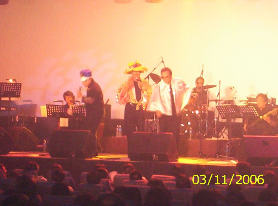 Image hosting by Photobucket