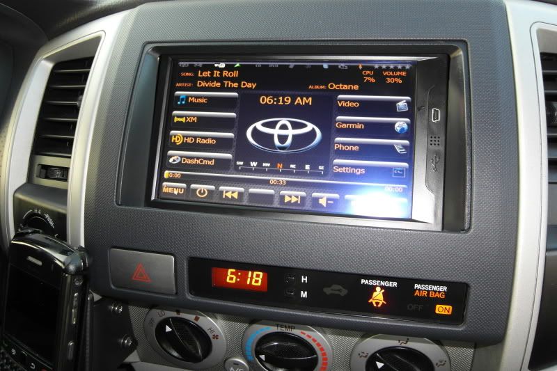 who makes toyota radios #2