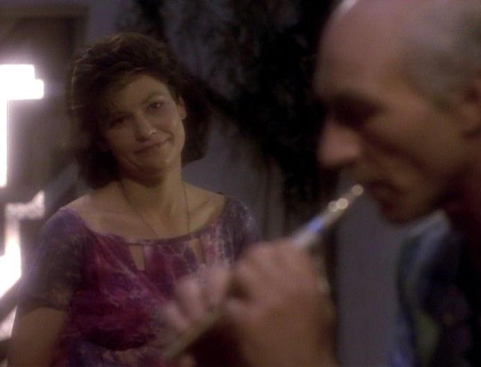 photo STTNG525TheInnerLight26_zpsc623fba2.jpg