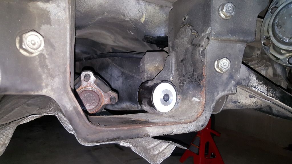 Methods Of Removing Diff Bushings.