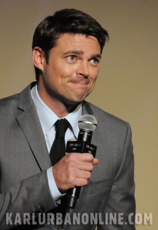 Karl Urban would like to thank ...