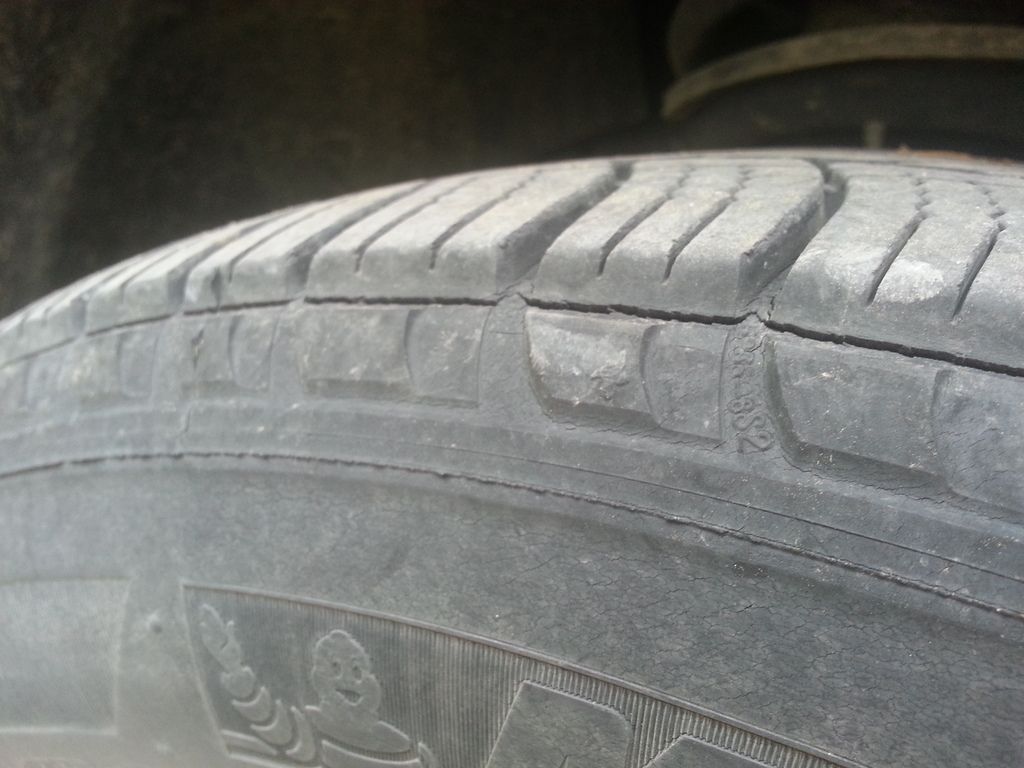 Michelin auto tire cracking Adventure Rider