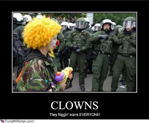 Clowns_scare_army.jpg