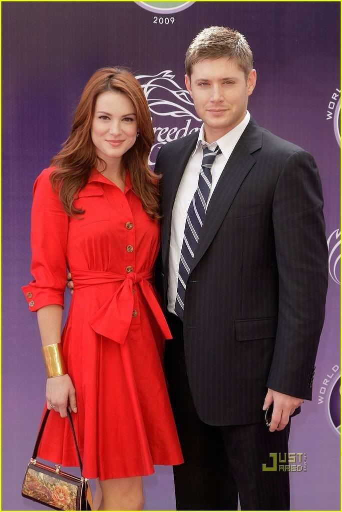 Jensen Ackles e sua namorada de longa data Danneel Harris est o noivos 