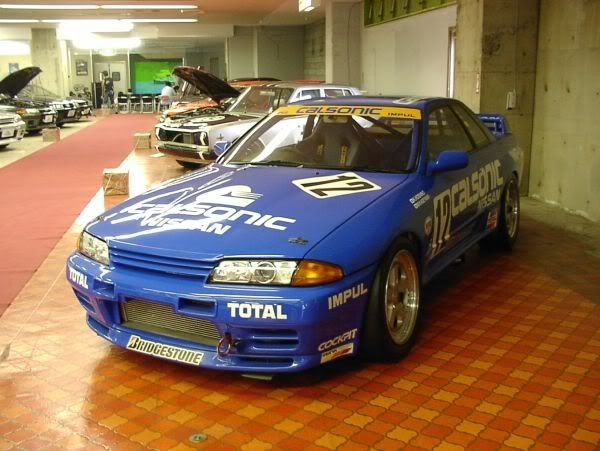 [Image: r32_calsonic.jpg]