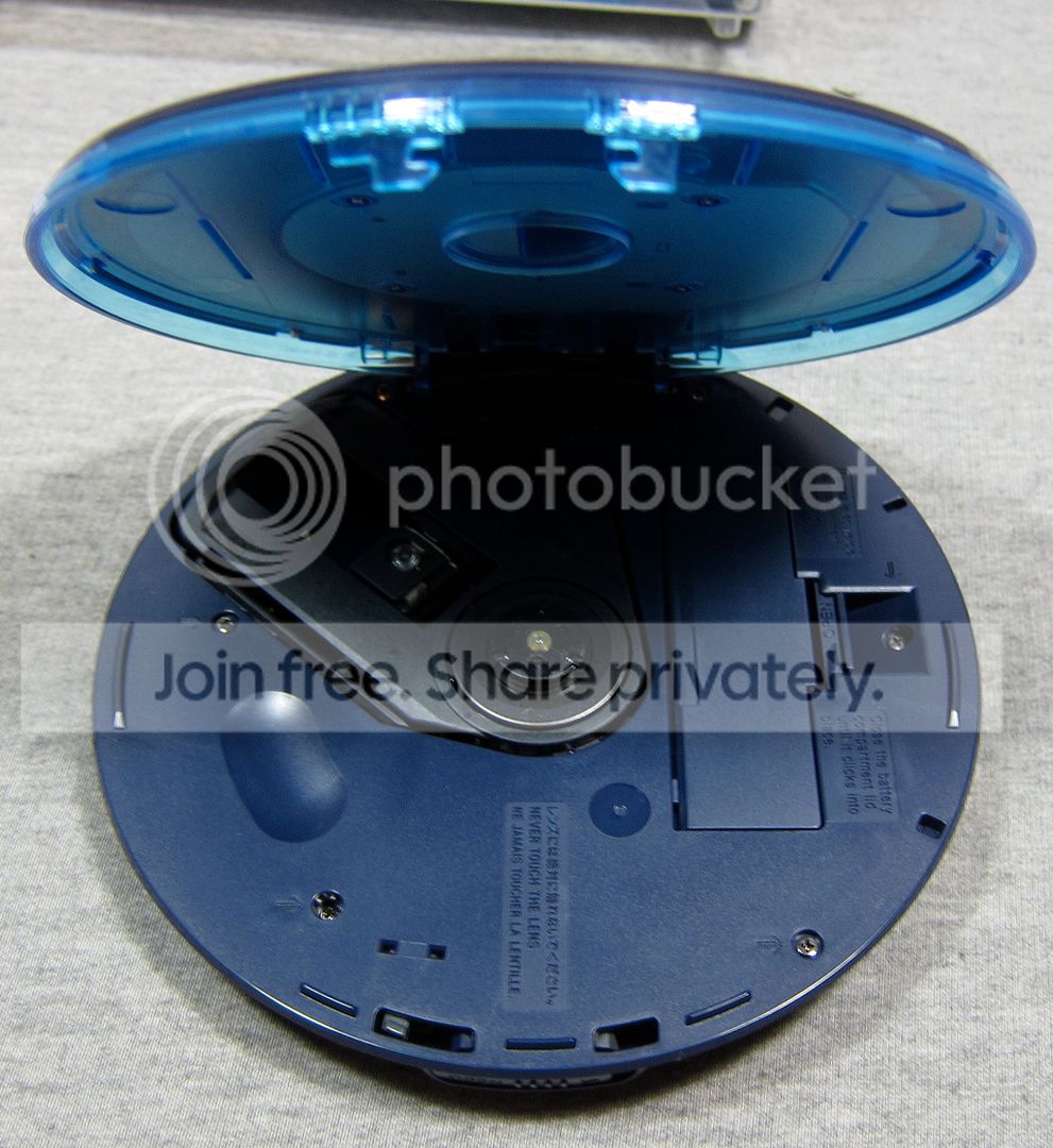 有关以下物品的详细资料: sony psyc walkman cd player mp3 atrac d