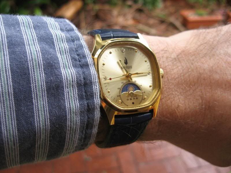 smallest wrist watch