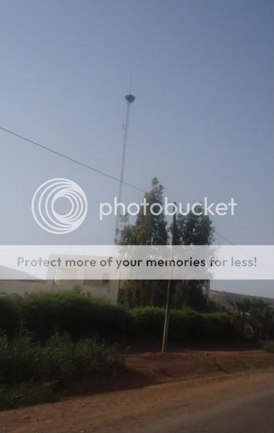 http://i50.photobucket.com/albums/f321/FreeDuck/morocco_public/P10101161.jpg